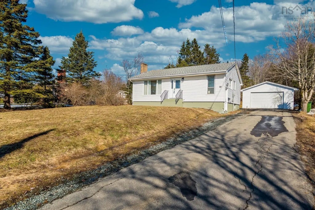 21 Smith Avenue, Cole Harbour