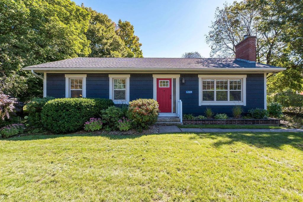 1289 Belcher Street, Port Williams