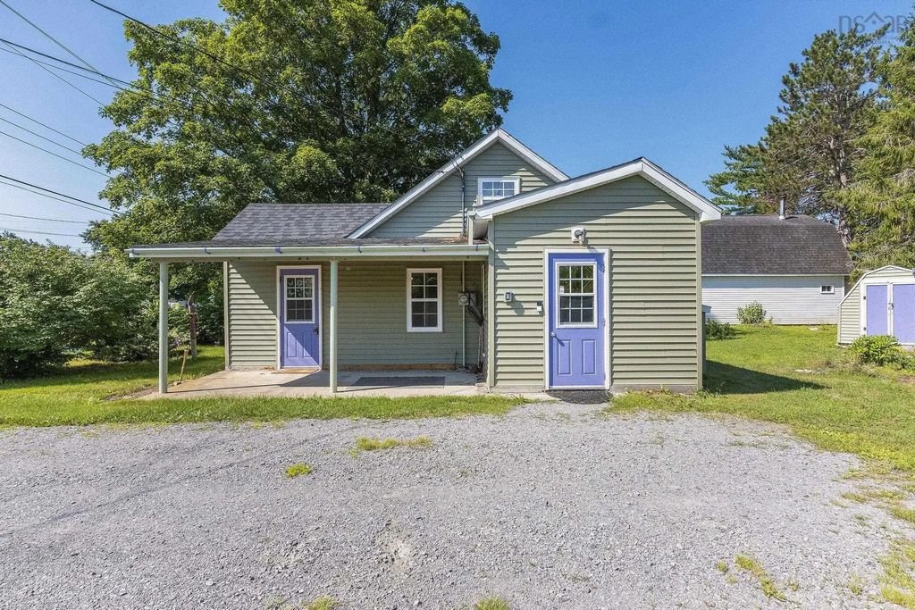 8801 201 Highway, Nictaux