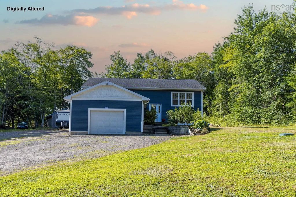 1052 Meadowvale Road, East Tremont