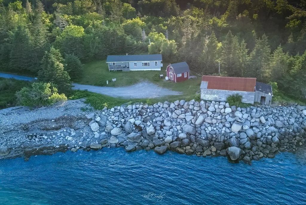 79 Penneys Road, Port L'Hebert
