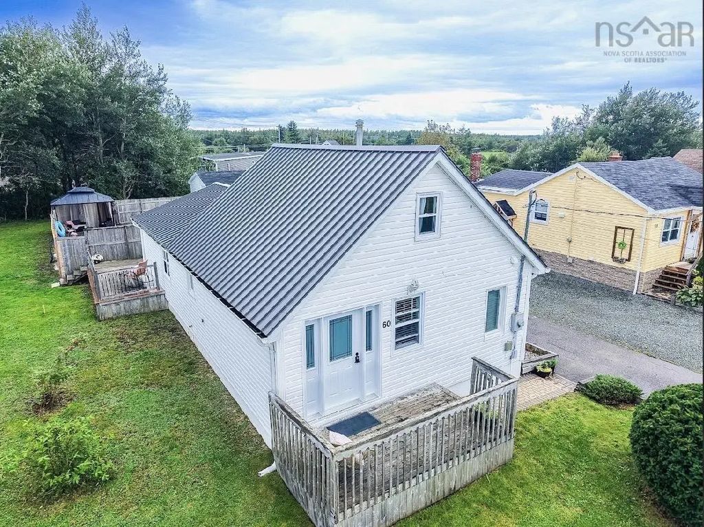 60 Daley Road, New Victoria