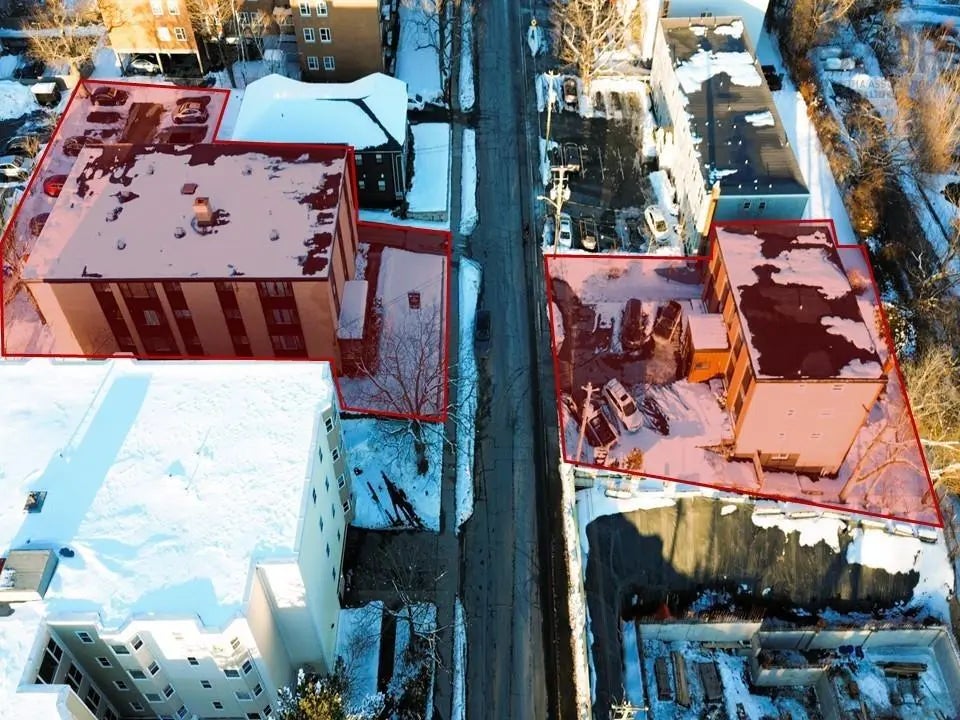 57 & 58 Main Avenue, Fairview