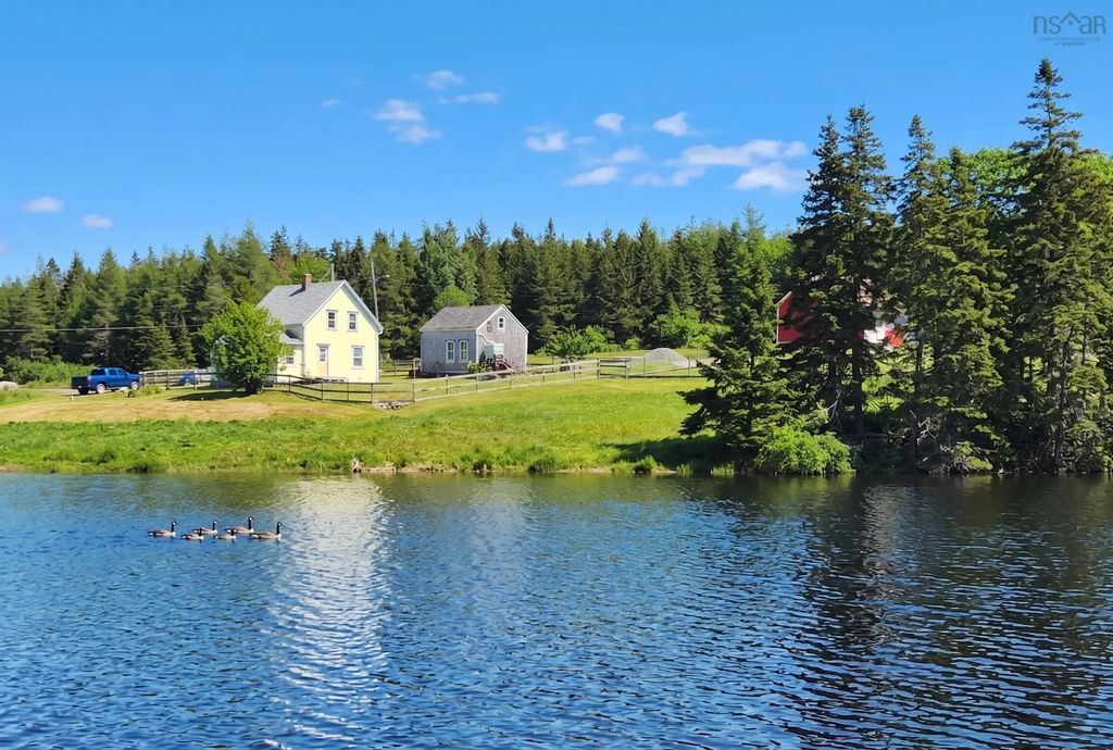 36 Carr Rd, Guysborough County