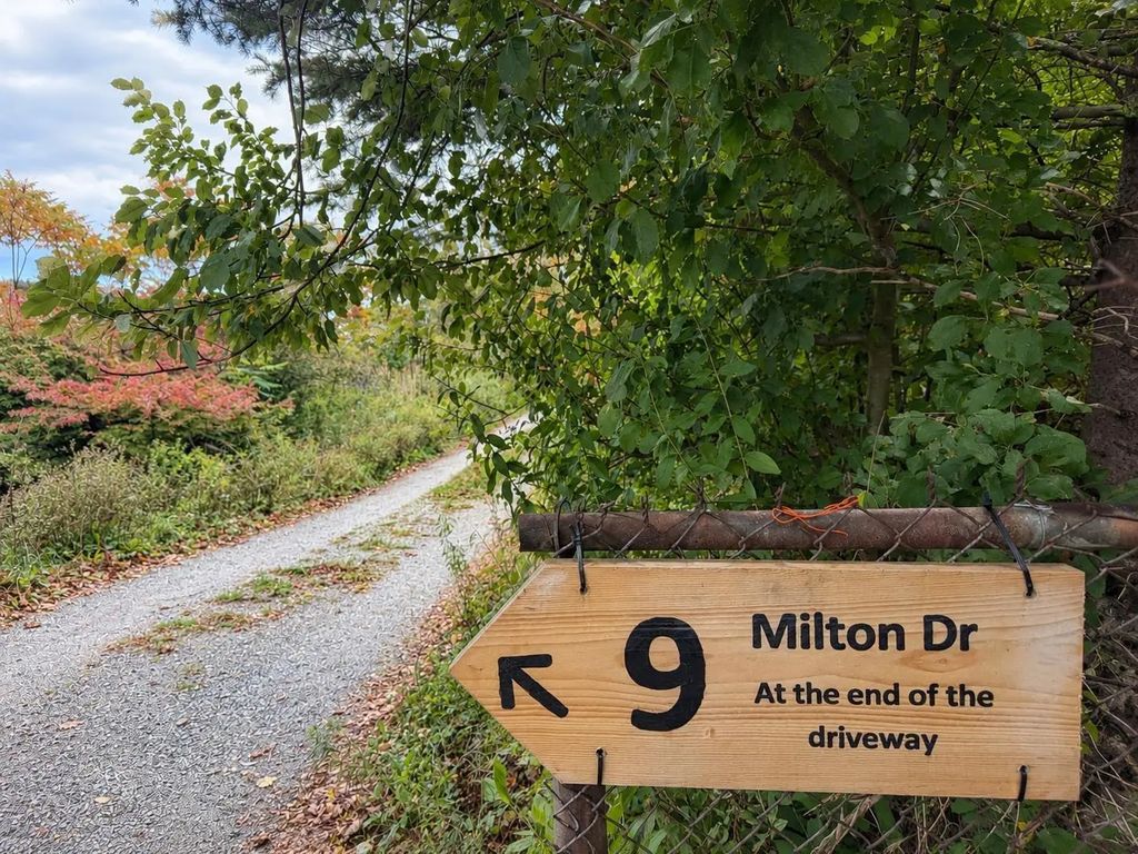 9 Milton Drive, Halifax