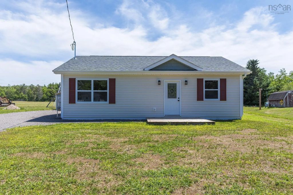 8622 201 Highway, Nictaux