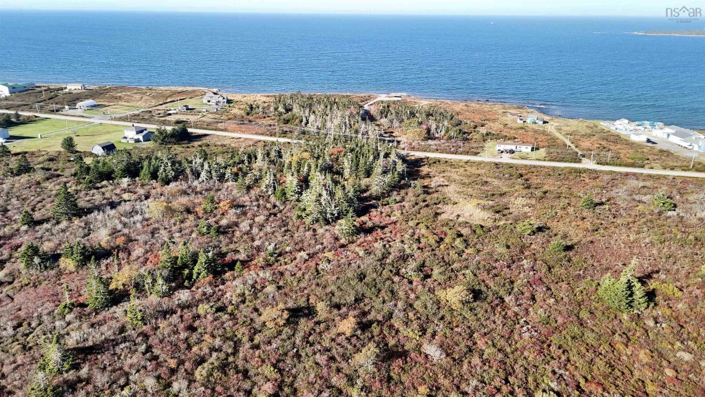 Acreage Highway 3, Charlesville