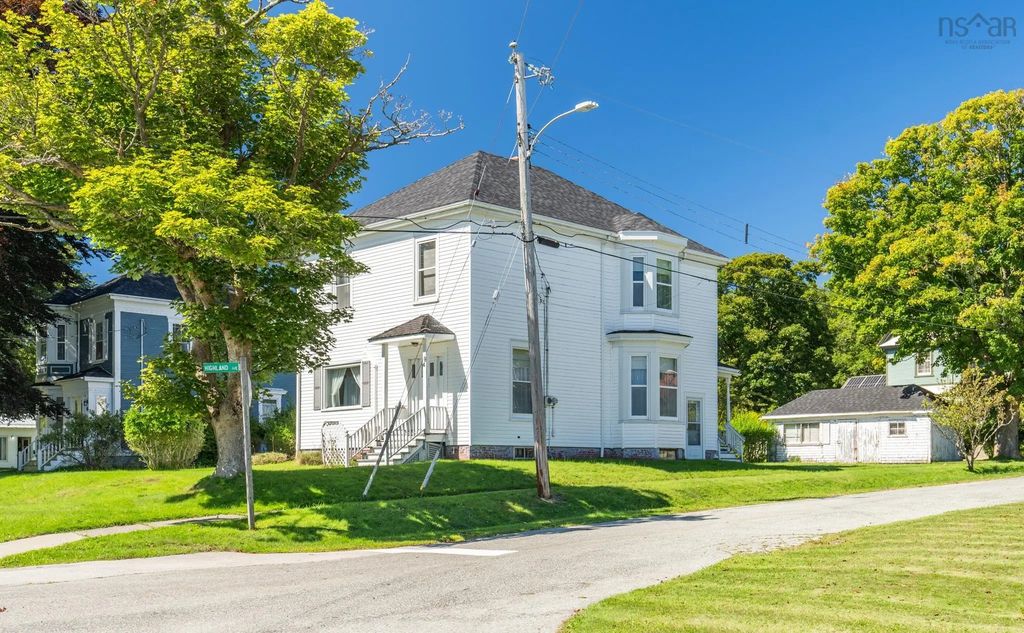 48 Albert Street, Yarmouth