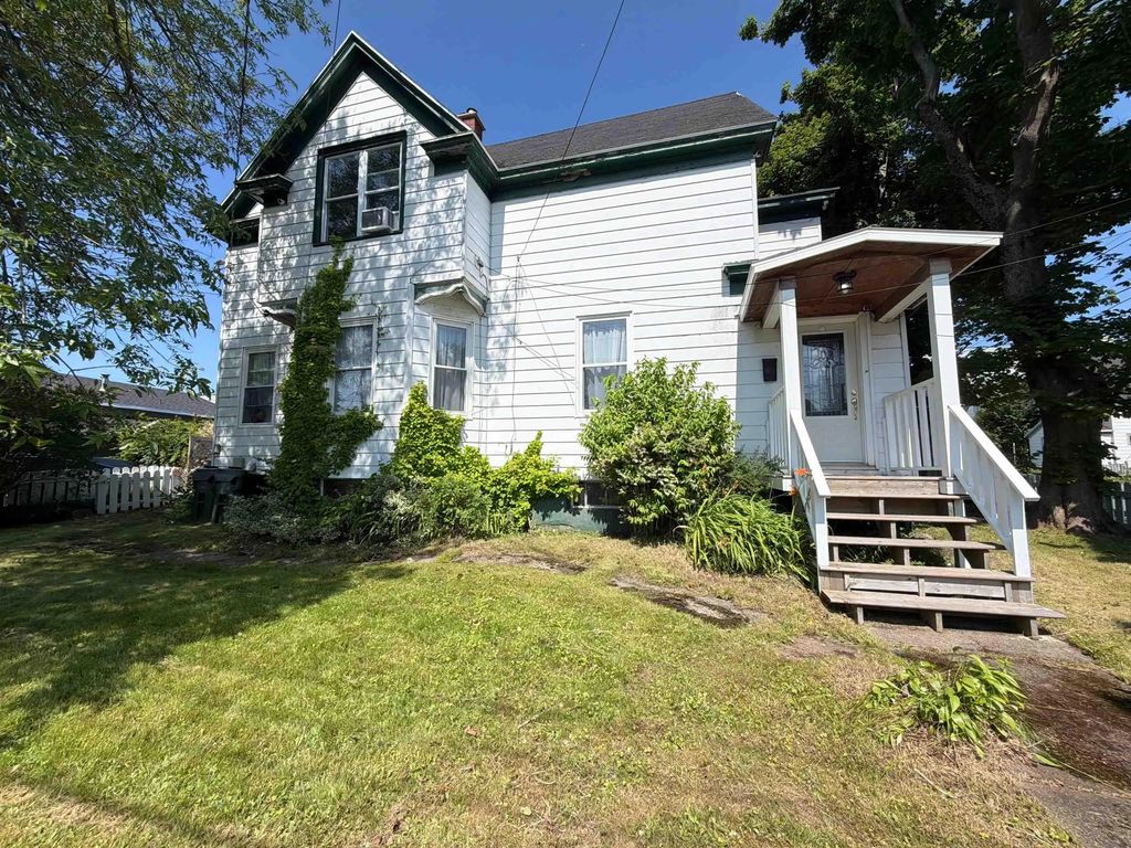 260 York Street, Glace Bay