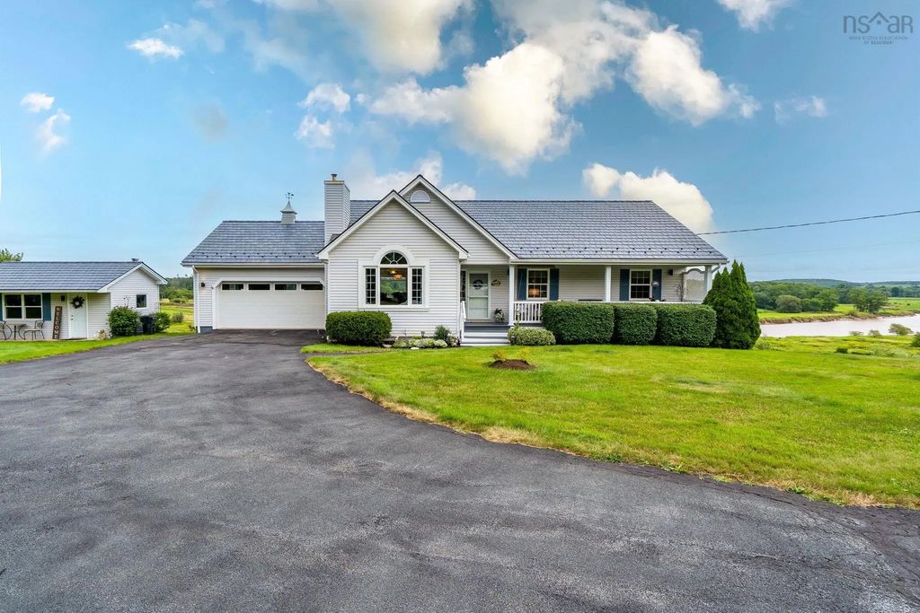 66 Highway 224, Shubenacadie