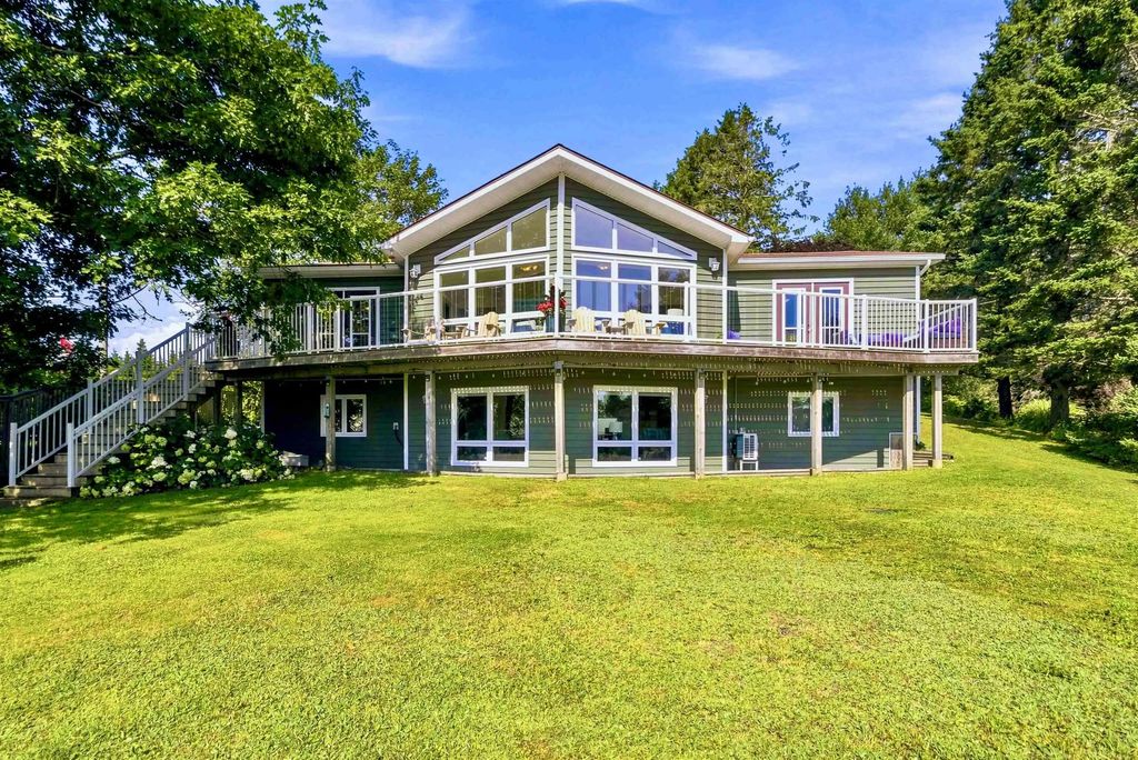 20 Lennox Road, Black Point