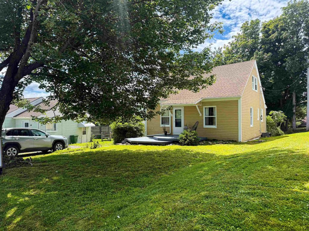 11 Cedar Street, Pictou