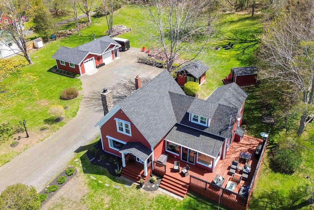 646 Highway 1, Smiths Cove