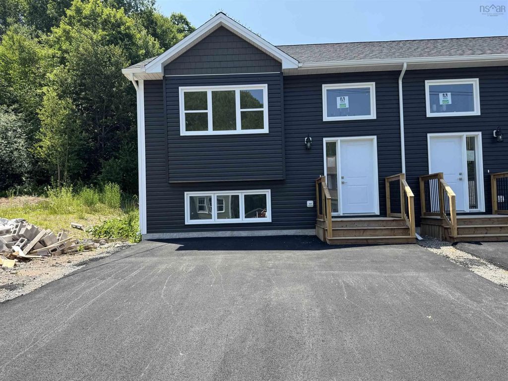 54 Kara Anne Court, New Minas