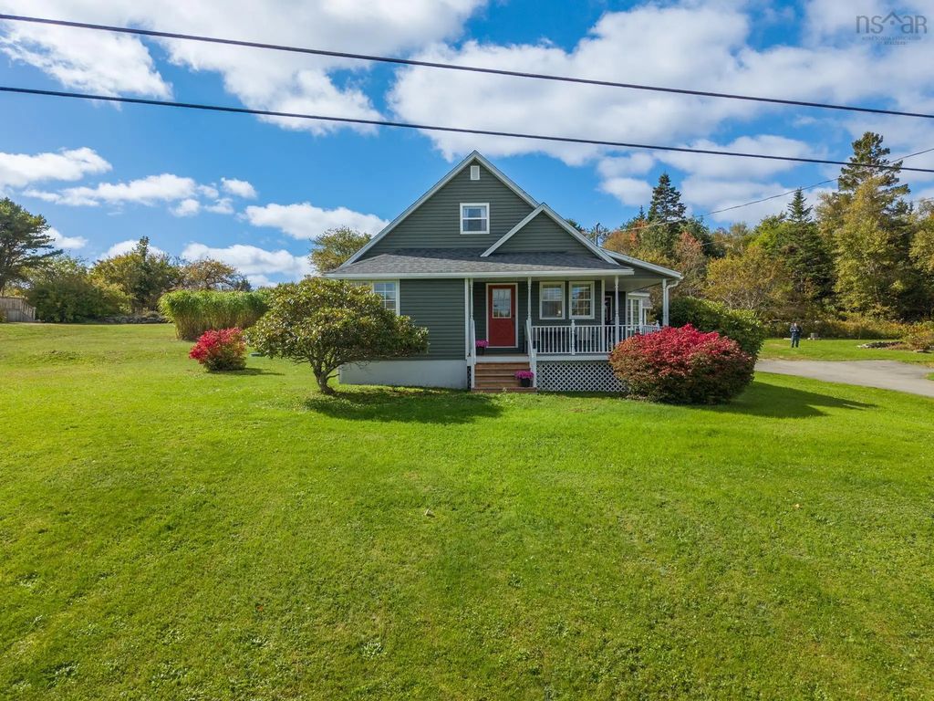 6575 Highway 3, Eel Brook