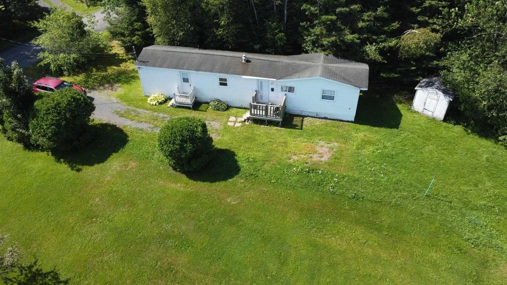 805 Marshdale Road, Hopewell