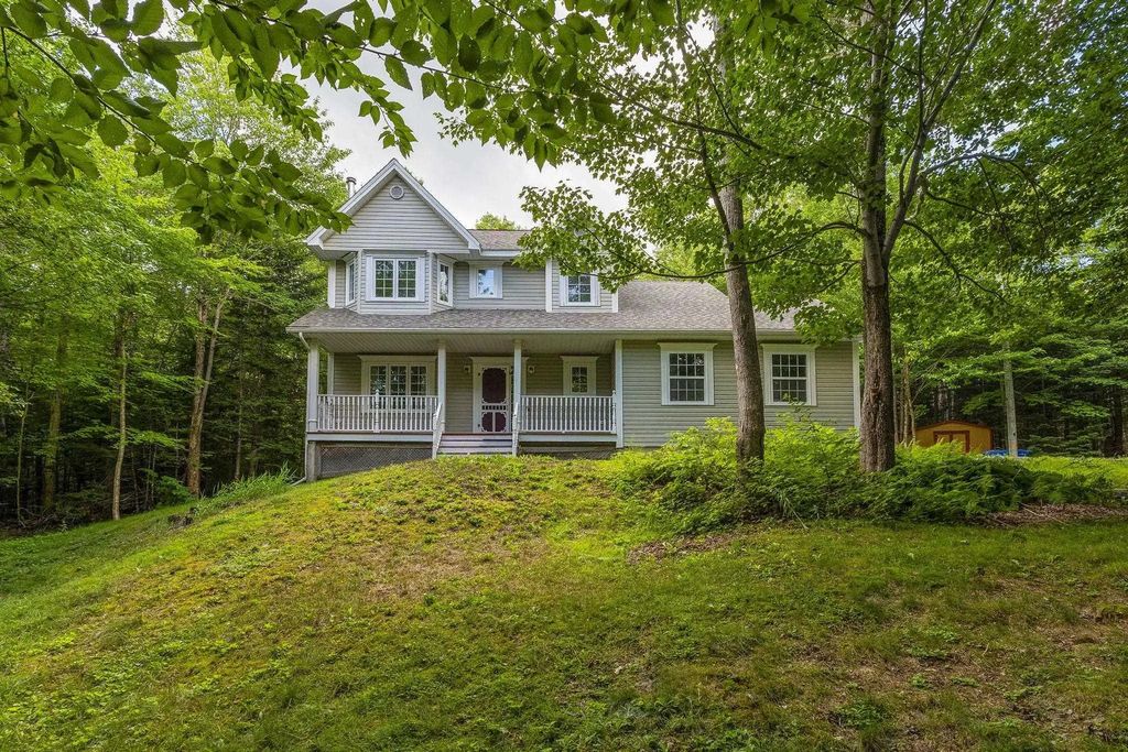 255 Sandwick Drive, Hammonds Plains