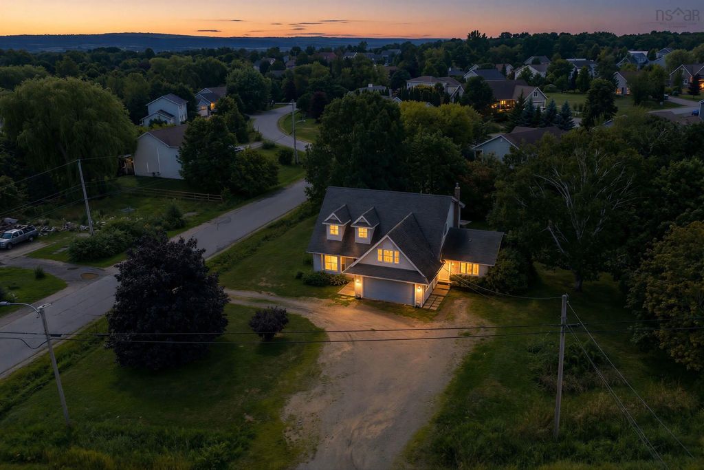 1141 Highway 358, Port Williams