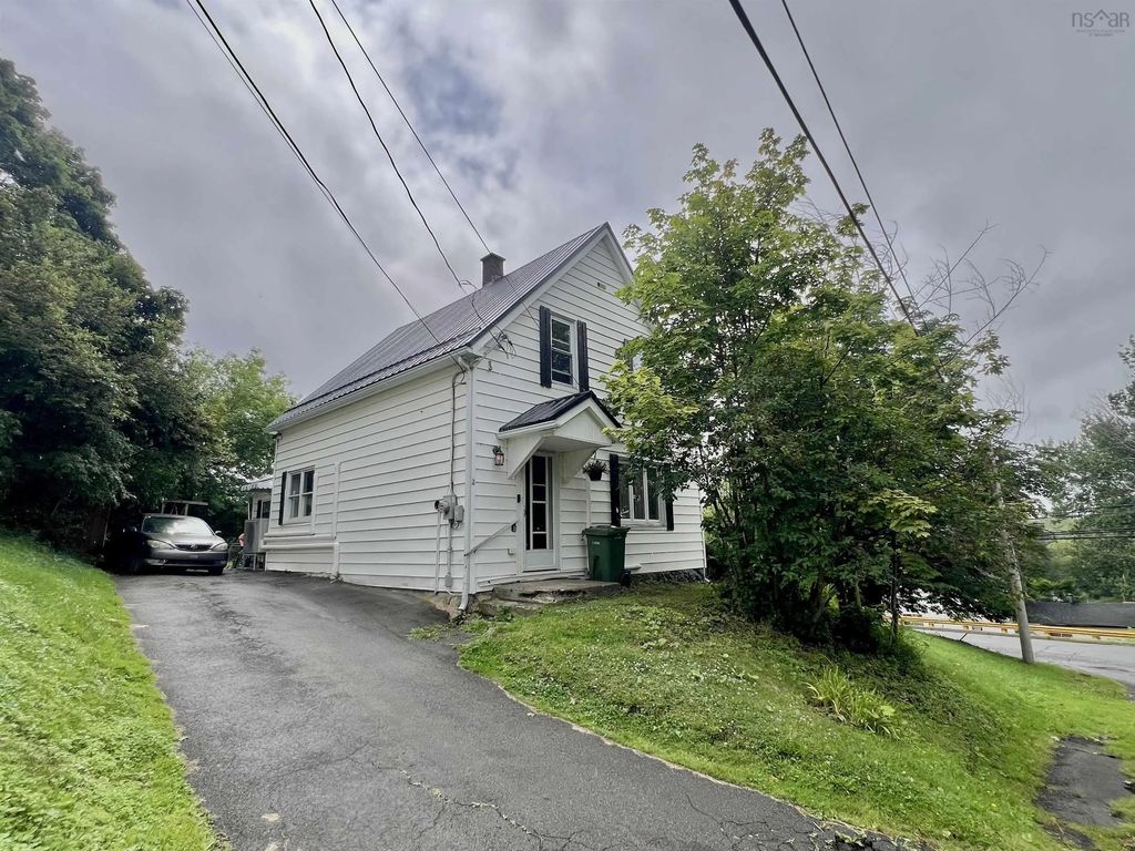 2 Central Avenue, Trenton