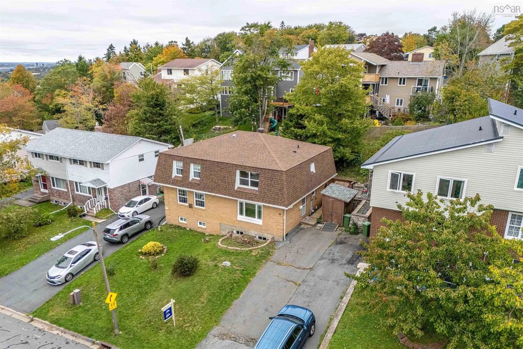 48 Regal Road, Dartmouth