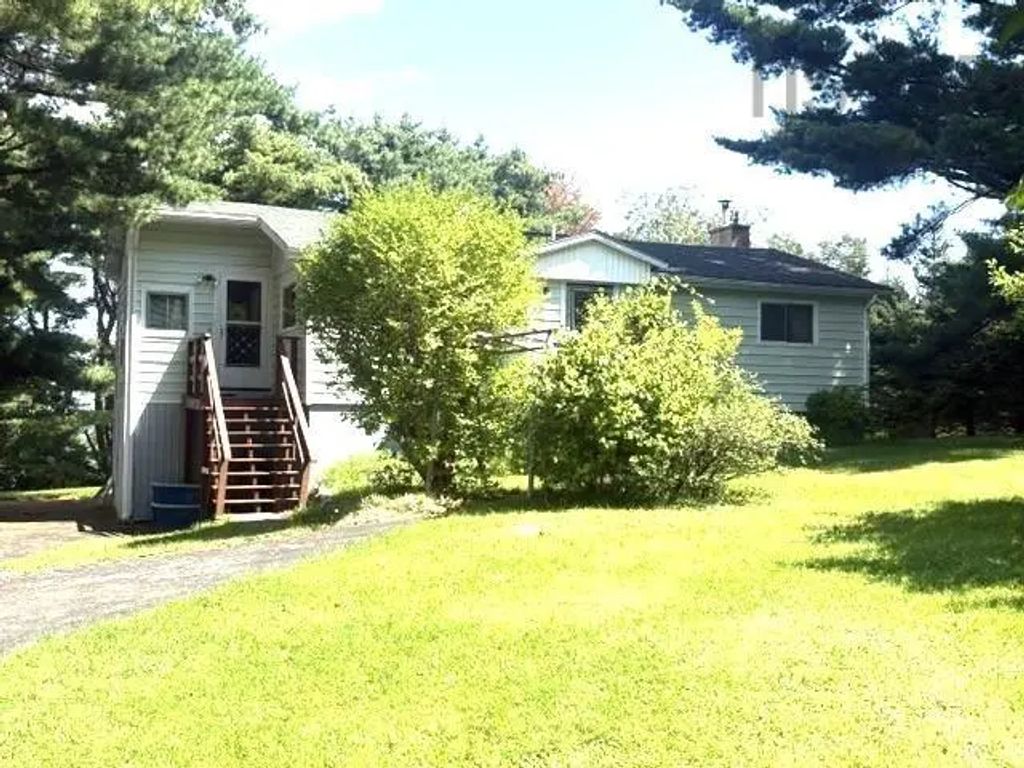 787 Shore Road, Churchover