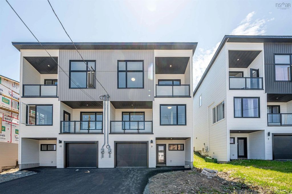 9 Swivel Court, Herring Cove