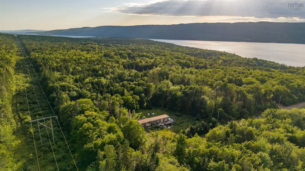 78 Maclean Road, Boularderie Center