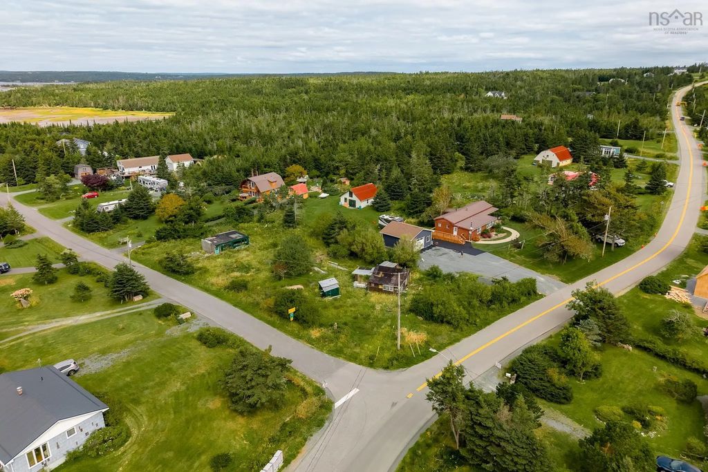 929 West Lawrencetown Road, Lawrencetown