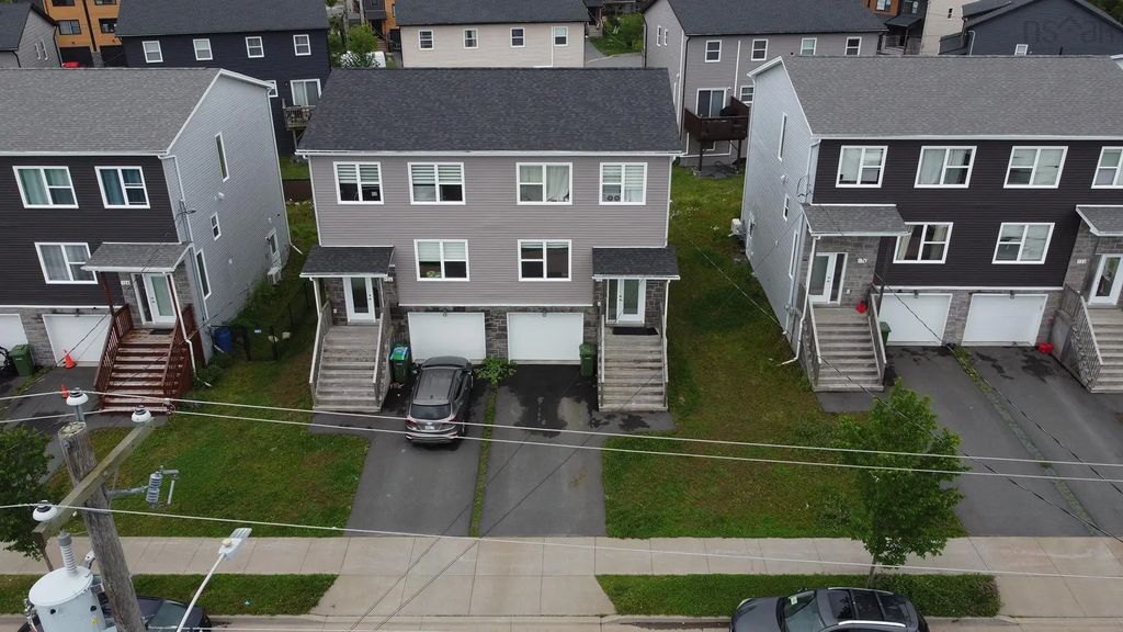 126 Cortland Ridge, Halifax