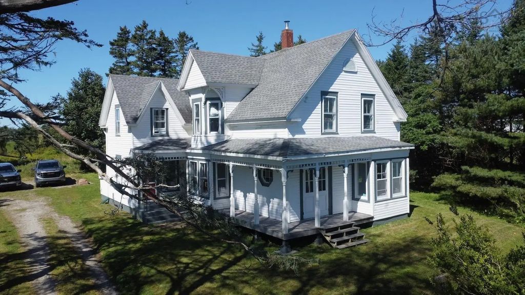 1173 Highway 1, Hebron