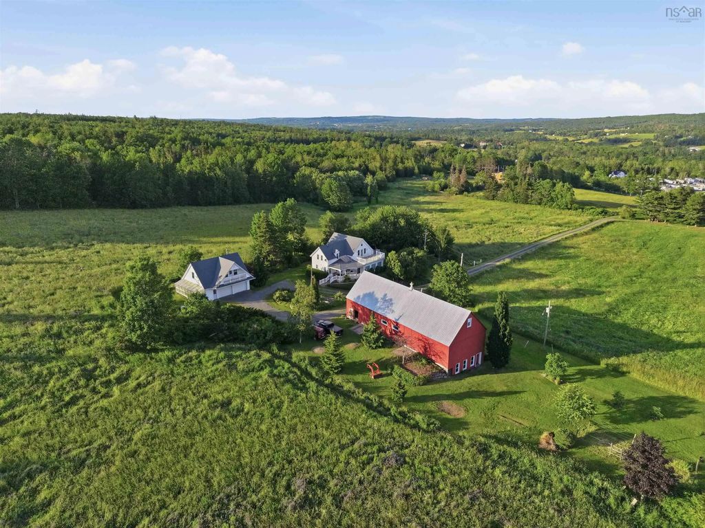 5773 Stellarton Trafalgar Road, Stellarton