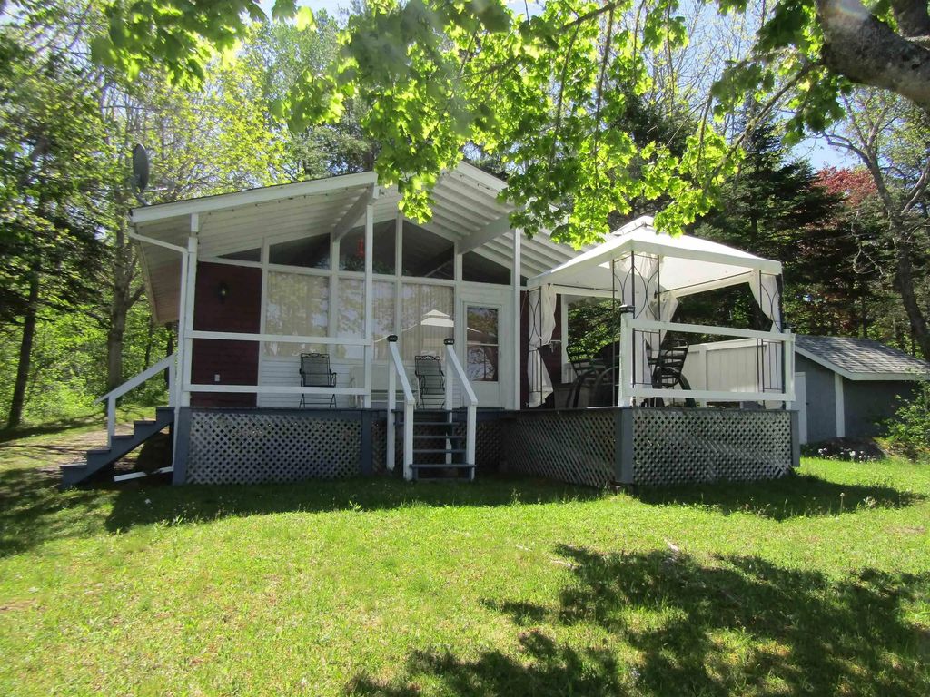 70 Sefferns Lake Drive, Aldersville