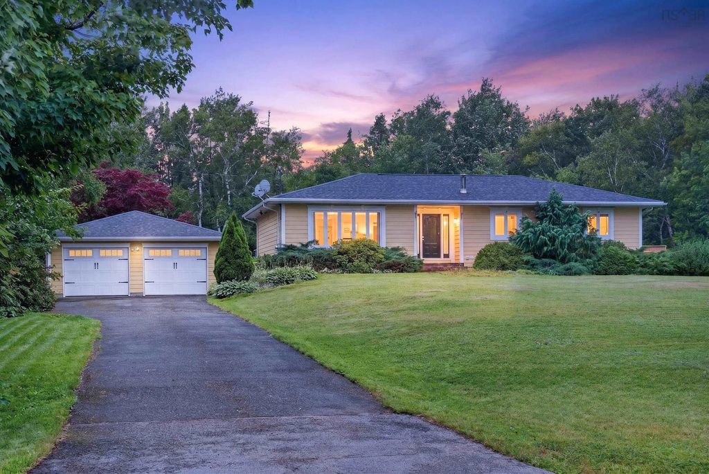 58 Erinmore Drive, Sydney