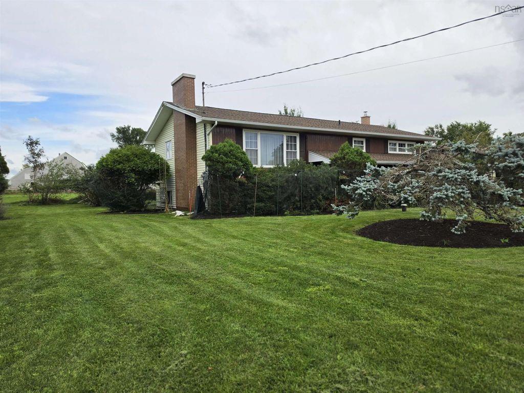 24 Brite Avenue, Bible Hill