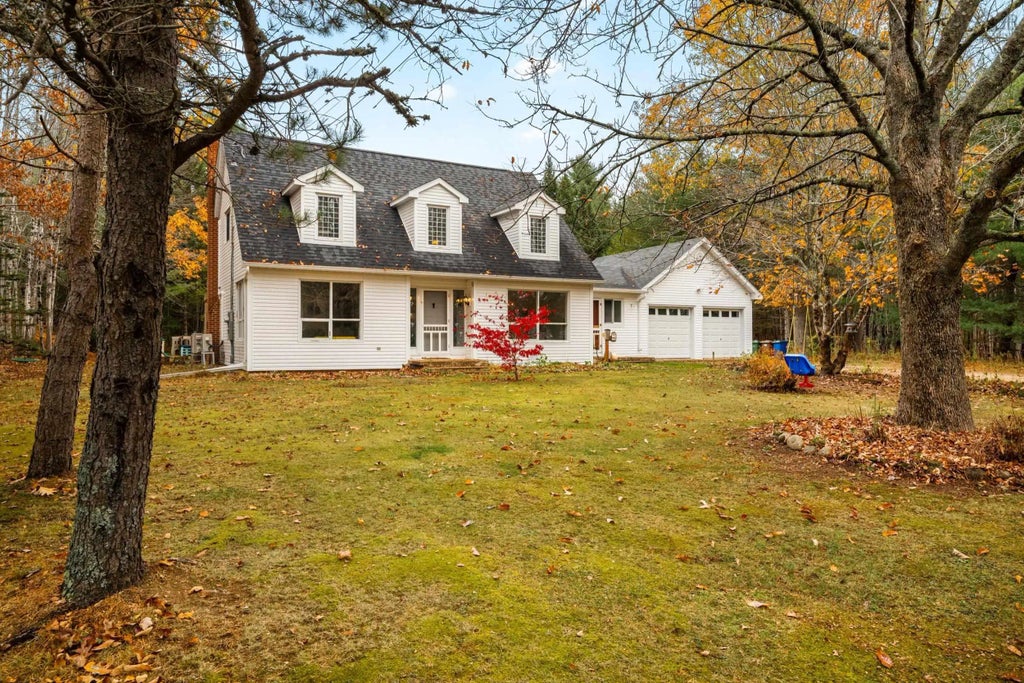 574 Woodstock Road, Clearland