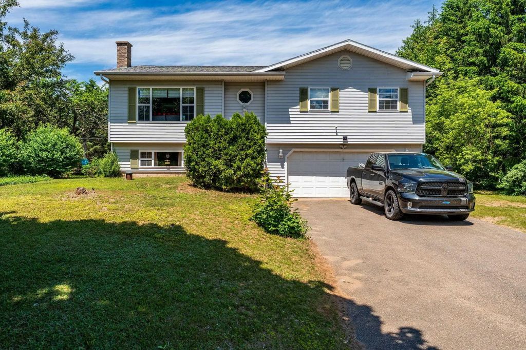 53 Geiger Drive, Wilmot