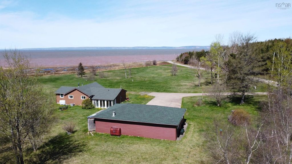 61 Shipyard Road, Cheverie