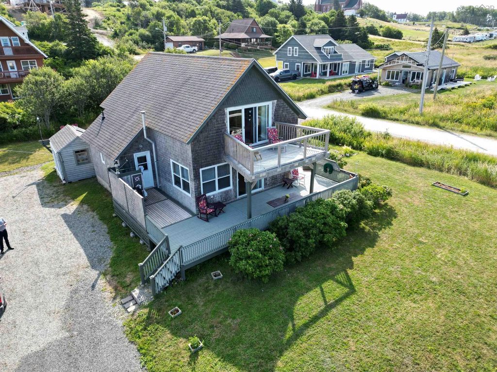 1 Bayberry Road, Port Hood
