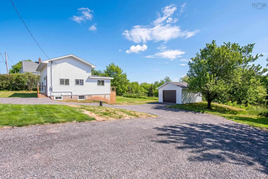 1376 Ridge Road, Wolfville Ridge