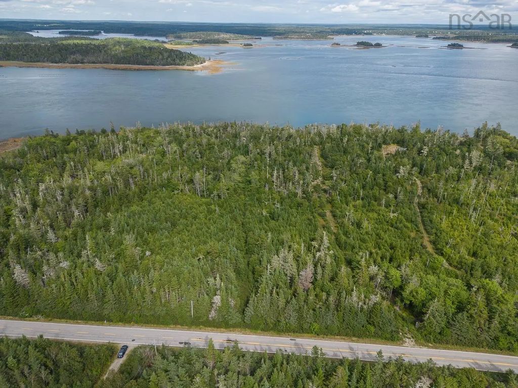 Lot Highway 308, Morris Island