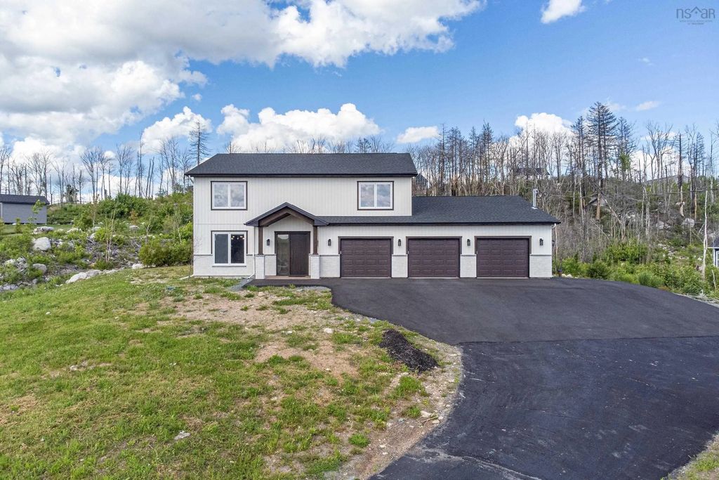 195 Carmel Crescent, Hammonds Plains