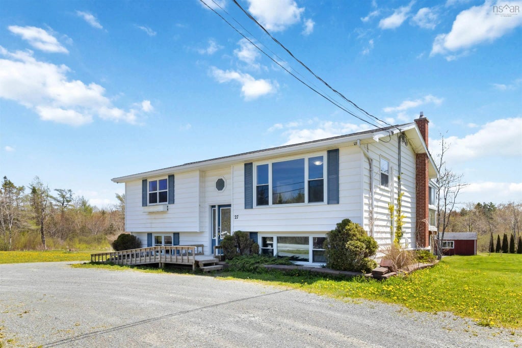27 Uniacke Mines Road, Mount Uniacke