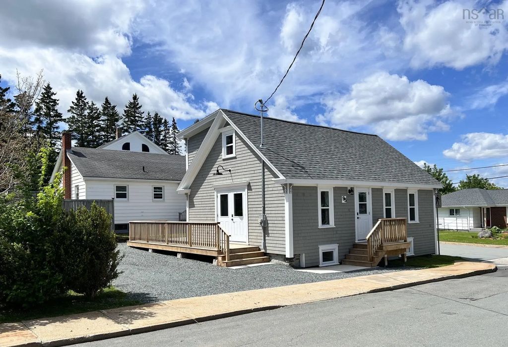 95 Cornwallis Street, Lunenburg