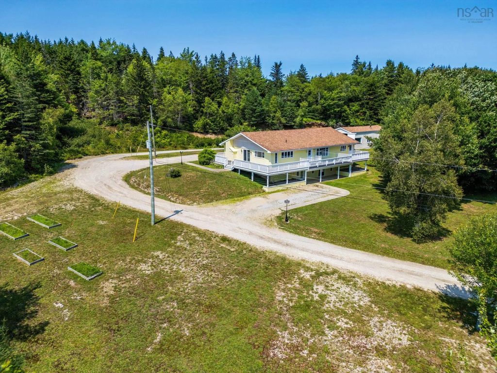2977 Highway 340, Yarmouth