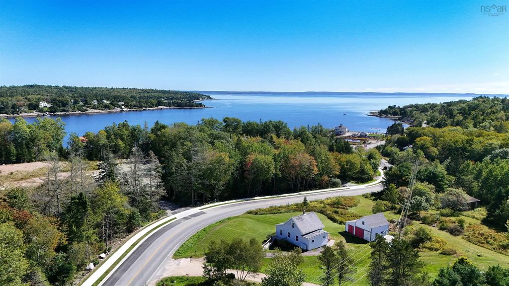 150 Highway 329, Fox Point