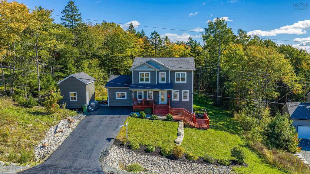 329 Savoy Avenue, Lucasville