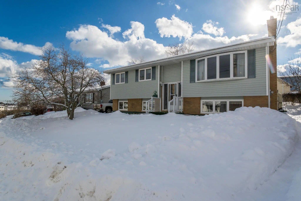 85 Amaranth Crescent, Dartmouth