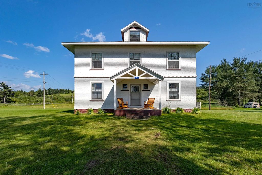 1 Derby Point Road, Grand Narrows