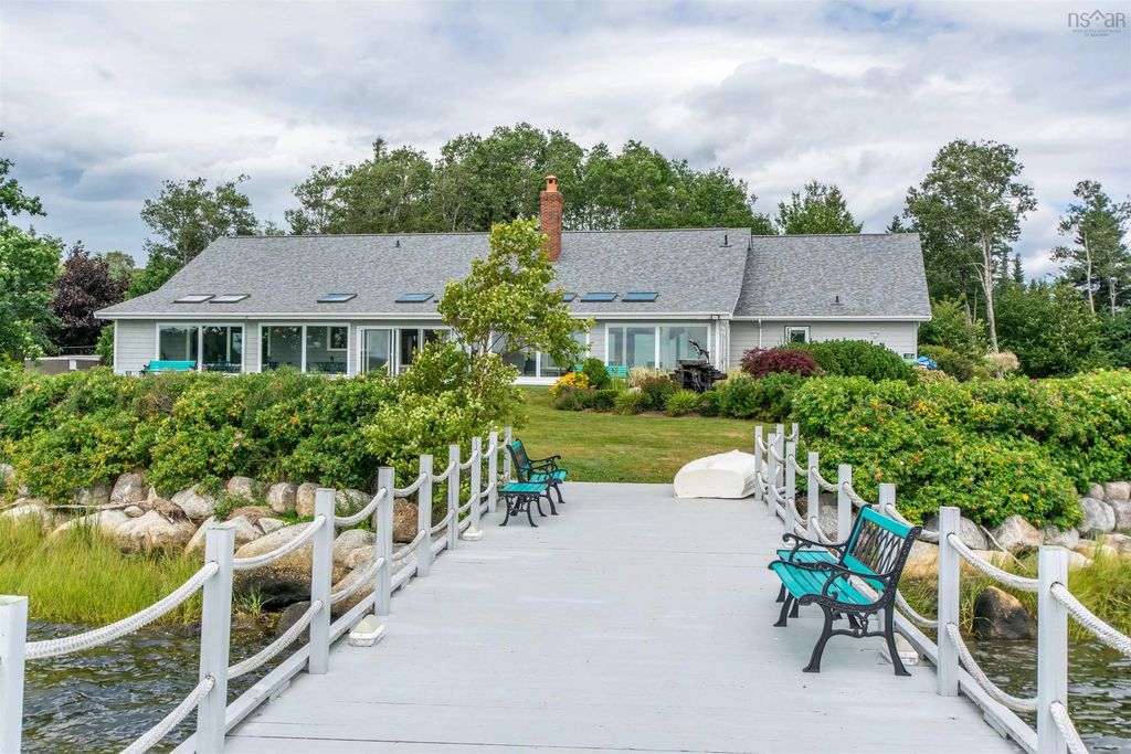 78 Clamshell Road, Musquodoboit Harbour