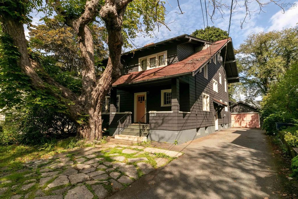 6443 Coburg Road, South End